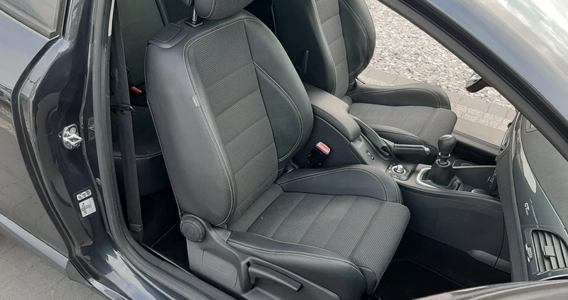 Renault Megane cena 28800 przebieg: 230000, rok produkcji 2011 z Poddębice małe 254